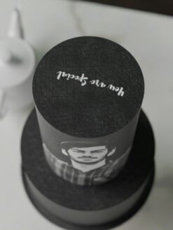 Chiaroscuro-06-Custom-Cake-ZB000076A-Picture2