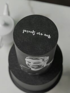 Chiaroscuro-07-Custom-Cake-ZB000076B-Picture2