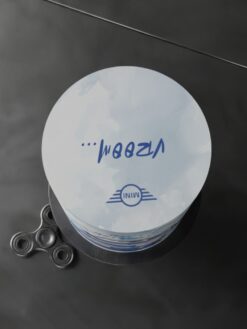 Vroom-26-Custom-Cake-ZA000090Z-Picture2