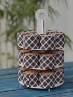 Gingham--16-Custom-Cake-ZA000102P-Picture1