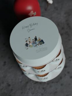 ZAG00054F.celebration.cake.and.cupcake.BTS.series0000.top