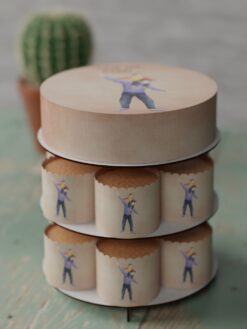ZAG00071S.celebration.cake.and.cupcake.Fatherhood.series0000.front