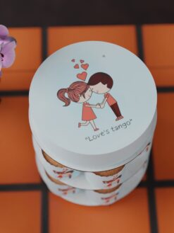 ZAG00088H.celebration.cake.and.cupcake.Amore.series0000.top