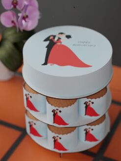 ZAG00088K.celebration.cake.and.cupcake.Amore.series0000.front