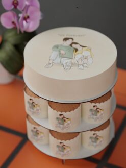 ZAG00088P.celebration.cake.and.cupcake.Amore.series0000.front
