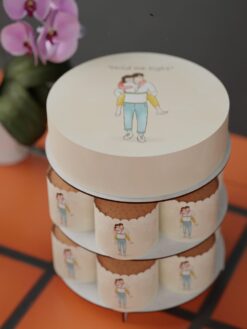 ZAG00088R.celebration.cake.and.cupcake.Amore.series0000.front