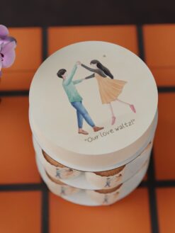 ZAG00088Y.celebration.cake.and.cupcake.Amore.series0000.top