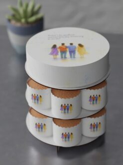 ZAG00107G.celebration.cake.and.cupcake.Friendship.series0000.front