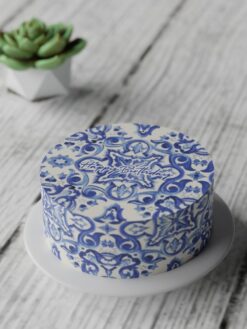 ZAF00108B.celebration.flat.cake.Pottery.series0000.front