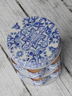 ZAG00108B.celebration.cake and cupcake.Pottery.series0000.top